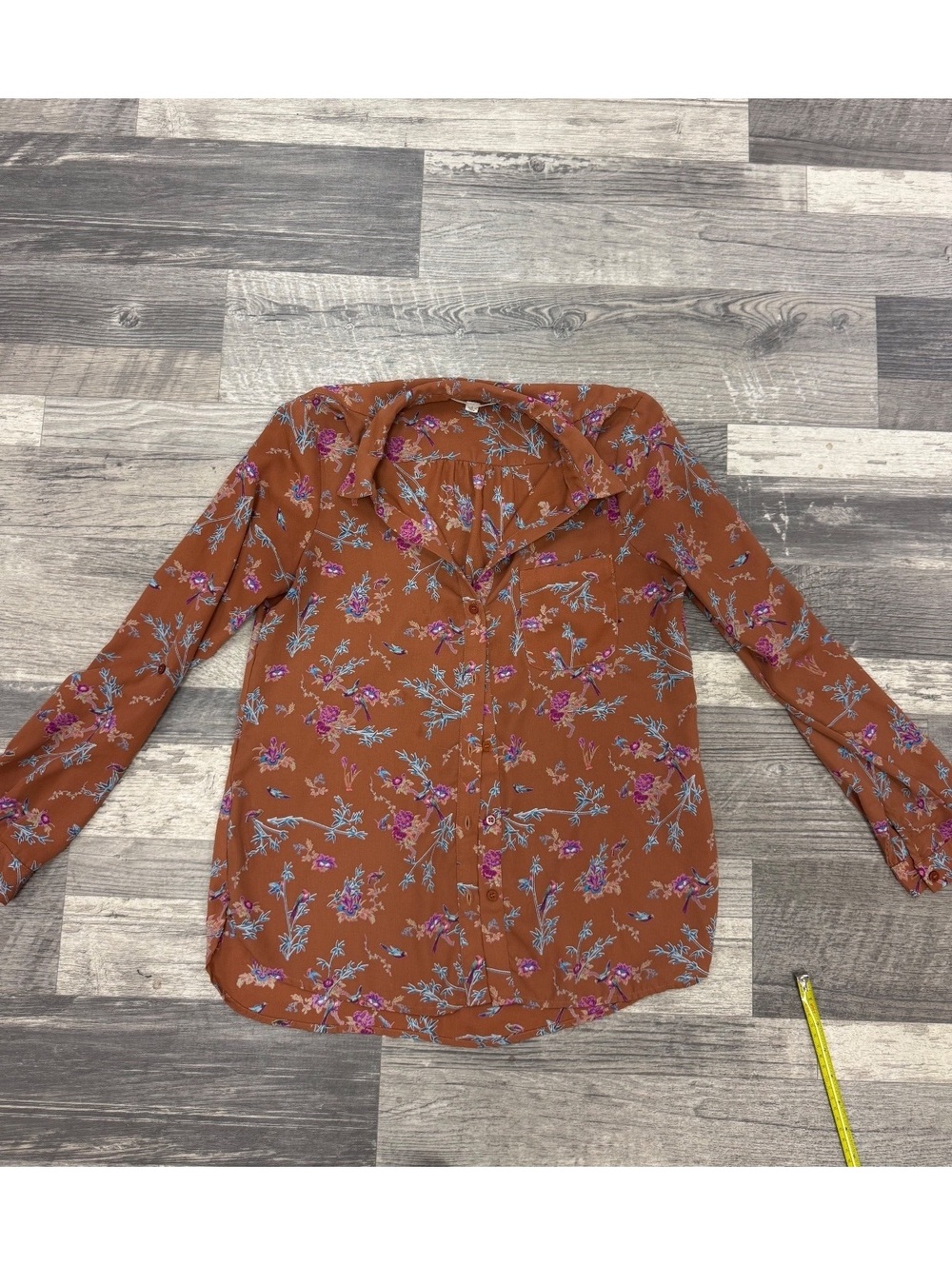 Le Lis Women's Floral Button-Up Blouse Size S